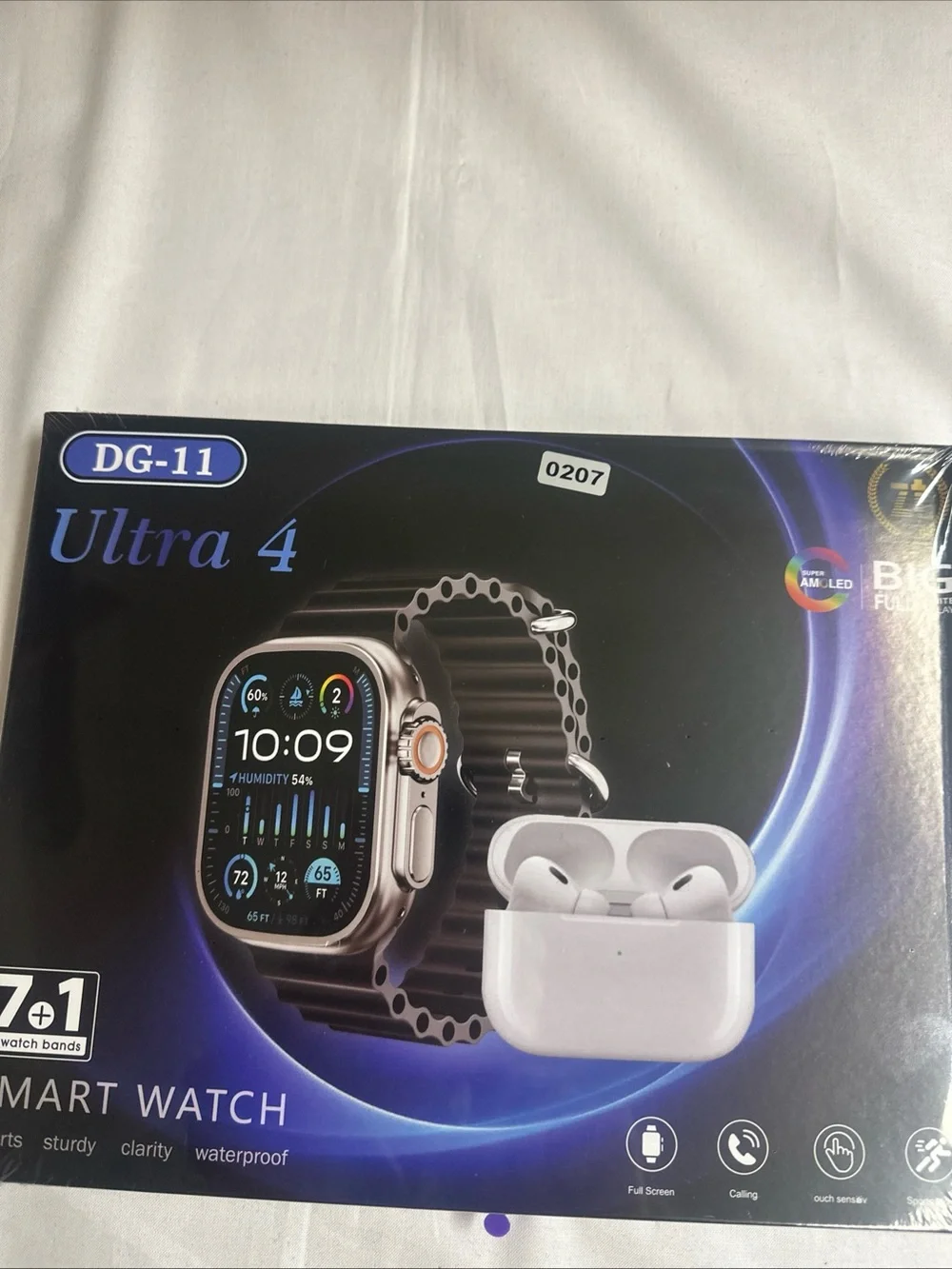DG-11 Ultra 4 Smart Watch with Wireless Earbuds - Black and White